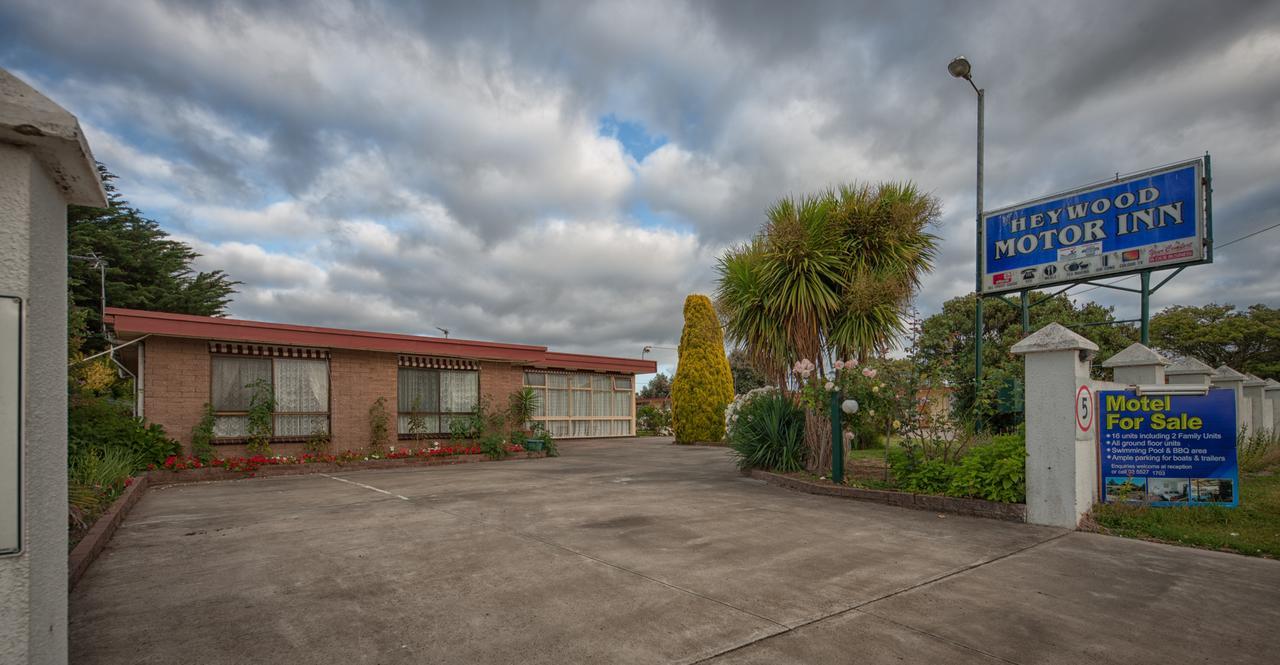 Heywood Motor Inn Exteriör bild
