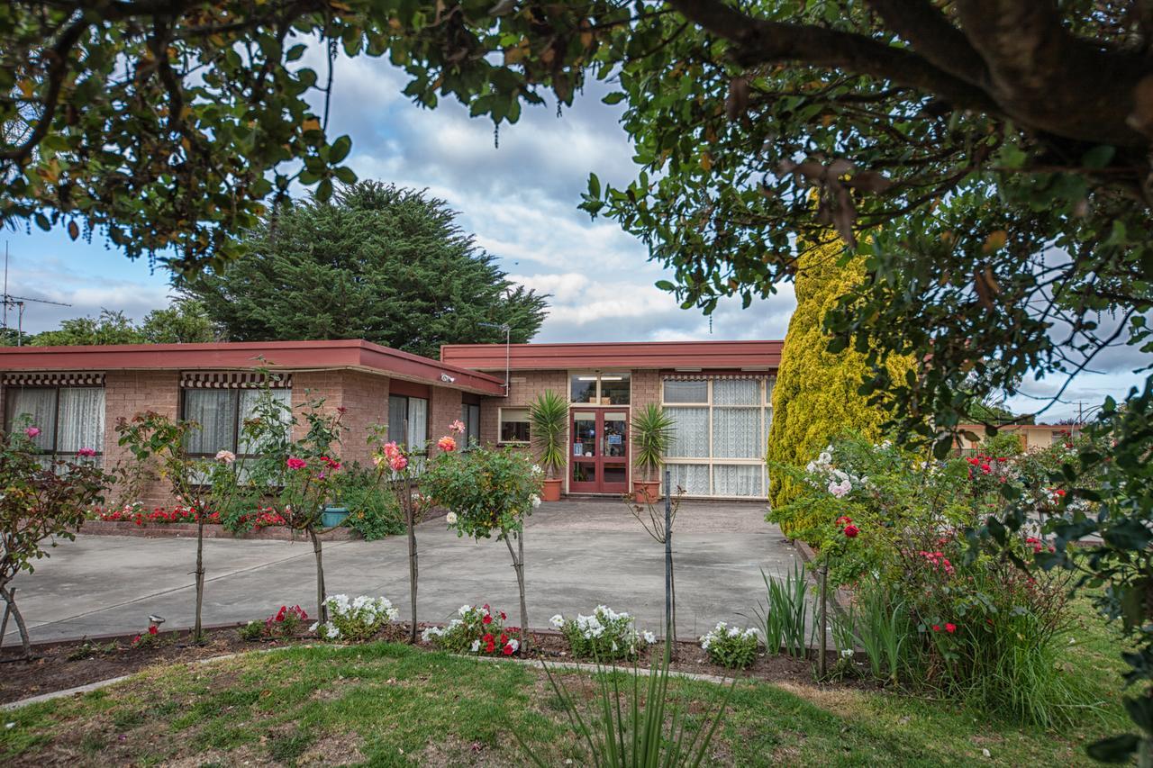 Heywood Motor Inn Exteriör bild